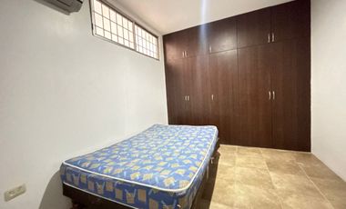 Departamento Semiamoblado en Alquiler en Lomas de Urdesa, 2 Habitaciones, 3 Baños, Garaje, Norte de Guayaquil.