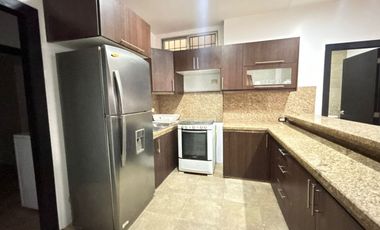 Departamento Semiamoblado en Alquiler en Lomas de Urdesa, 2 Habitaciones, 3 Baños, Garaje, Norte de Guayaquil.