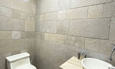 Departamento Semiamoblado en Alquiler en Lomas de Urdesa, 2 Habitaciones, 3 Baños, Garaje, Norte de Guayaquil.