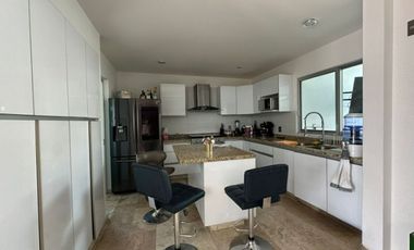 CASA EN VENTA EN FRACCIONAMIENTO LOMAS DE COCOYOC MORELOS