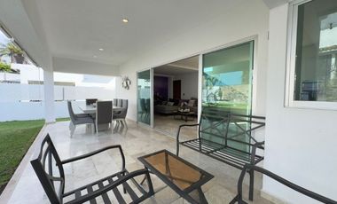 CASA EN VENTA EN FRACCIONAMIENTO LOMAS DE COCOYOC MORELOS