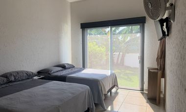 CASA EN VENTA EN FRACCIONAMIENTO LOMAS DE COCOYOC, MORELOS