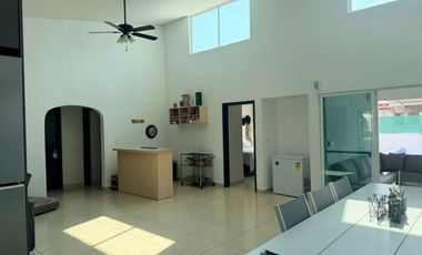 CASA EN VENTA EN FRACCIONAMIENTO LOMAS DE COCOYOC, MORELOS