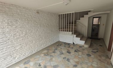 🏆  LA CASA DE 3 PISOS EN TEUSAQUILLO CON MÁXIMO POTENCIAL
