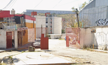 DEPARTAMENTO ADJUDICADO EN LOS PÁJAROS, CUAUTITLÁN IZCALLI, EDO. DE MÉXICO.