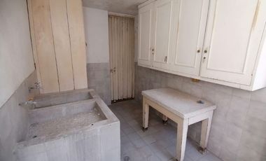 CASONA EN COL. LA PAZ, IDEAL PARA CLÍNICA, ESCUELA, OFICINAS, NOTARÍA, ETC. $13'900,000