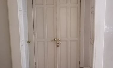 CASONA EN COL. LA PAZ, IDEAL PARA CLÍNICA, ESCUELA, OFICINAS, NOTARÍA, ETC. $13'900,000