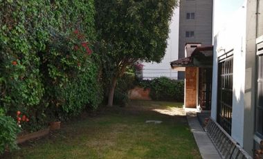 CASONA EN COL. LA PAZ, IDEAL PARA CLÍNICA, ESCUELA, OFICINAS, NOTARÍA, ETC. $13'900,000