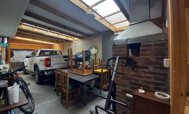 Venta de casa en sector Collico