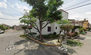 VENTA DE CASA EN COL. FLORESTA, LOS REYES ACAQUILPAN, EDO MEX