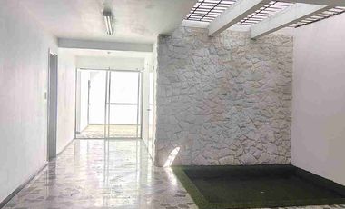 SE ALQUILA CASA BARRIO TEQUENDAMA CALI