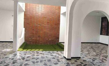 SE ALQUILA CASA BARRIO TEQUENDAMA CALI