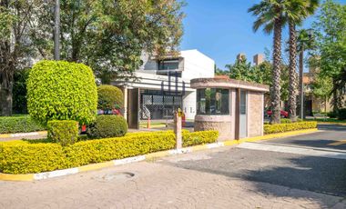 Casa en condominio horizontal para remodelar en interlomas