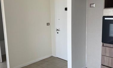 Se arrienda comodo departamento en Calle Hipodromo Chile , 2 dormitorios 1 baño, $ 390.000 mas $ 80.000 gastos comunes