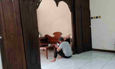 DEPAN HOTEL HORISON SEWA SATU LANTAI 70JT/THN NEGO