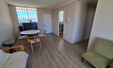 Departamento 2D Cerro Placeres, cercano plaza, con estacionamiento