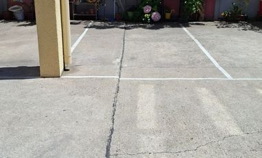 Departamento 2D Cerro Placeres, cercano plaza, con estacionamiento