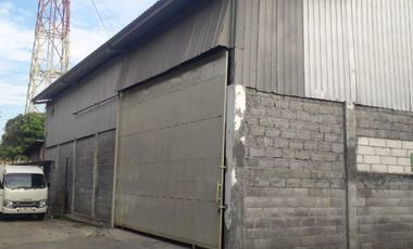 SEWA GUDANG STRATEGIS  RAYA TROPODO COCOK UNTUK SEMUA USAHA