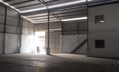 SEWA GUDANG STRATEGIS  RAYA TROPODO COCOK UNTUK SEMUA USAHA