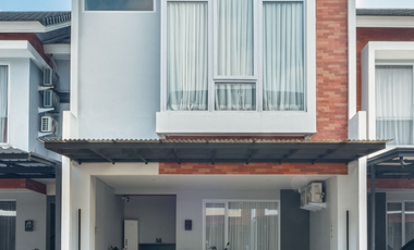 Fully furnished Rumah bintaro Jaya U House dekat Stasiun Jurang Mangu BXC Citra Garden UPJ