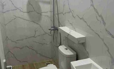 Rumah 2 Lantai di pusat Kota Akses Mudah dan Strategi