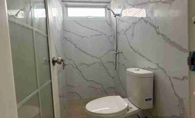 Rumah 2 Lantai di pusat Kota Akses Mudah dan Strategi