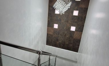 Casa Amoblada en Alquiler en Alborada X,  Seguridad, 3 Habitaciones, 3 Baños, Jacuzzi, Garaje, Norte de Guayaquil.