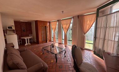 Renta suite amueblada con servicios, Col Santa Cruz Buenavista. Zavaleta y Recta Cholula