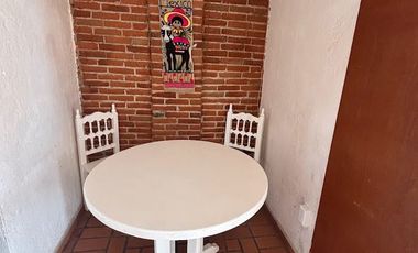Renta suite amueblada con servicios, Col Santa Cruz Buenavista. Zavaleta y Recta Cholula