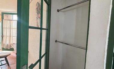 Renta suite amueblada con servicios, Col Santa Cruz Buenavista. Zavaleta y Recta Cholula