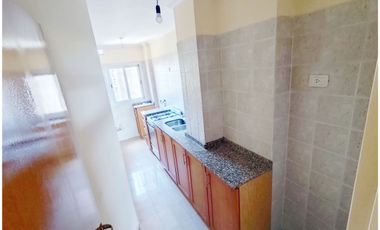 ALQUILA: Dpto Semipiso 2 Dormitorios, 2 Baños, 2 Balcones / Nueva Córdoba