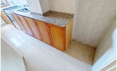 ALQUILA: Dpto Semipiso 2 Dormitorios, 2 Baños, 2 Balcones / Nueva Córdoba