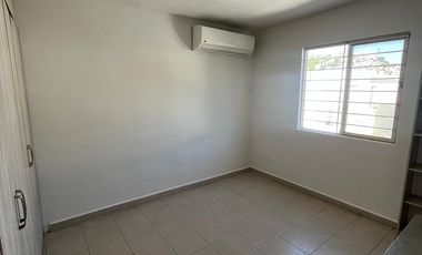 Departamento en Segundo Piso, Colonia Las Brisas, Monterrey, Nuevo Leon