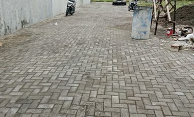 Rumah Siap Huni Kampus UII: Kuliah, Kerja, Jalan-jalan—Semua Lewat Depan Rumah