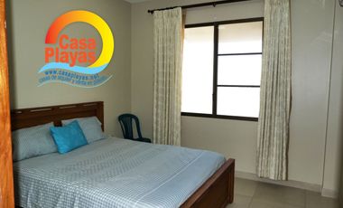 Casa con Piscina de Venta en Playas en Ciudadela Cerrada con Salida Al Mar