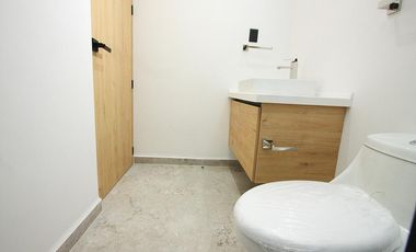 CASA EN VENTA EN PARQUE REAL