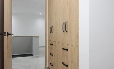 CASA EN VENTA EN PARQUE REAL