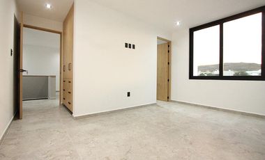 CASA EN VENTA EN PARQUE REAL