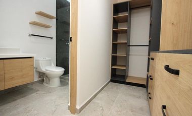 CASA EN VENTA EN PARQUE REAL