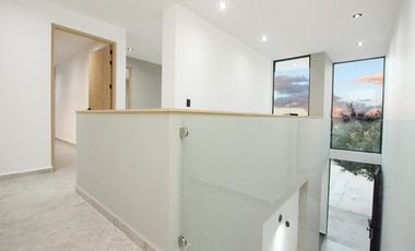 CASA EN VENTA EN PARQUE REAL