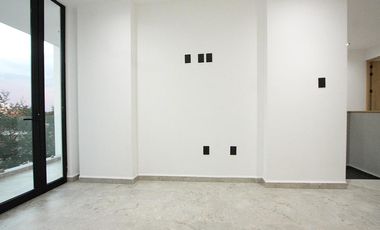 CASA EN VENTA EN PARQUE REAL