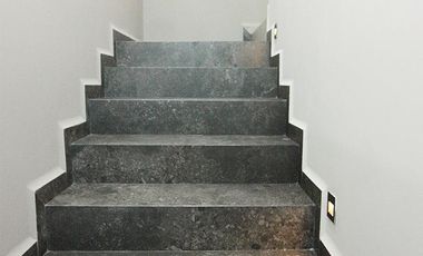 CASA EN VENTA EN PARQUE REAL