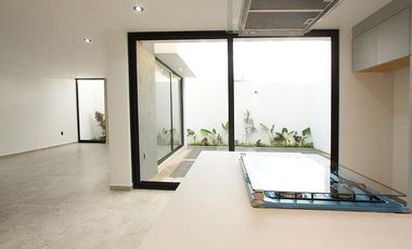 CASA EN VENTA EN PARQUE REAL