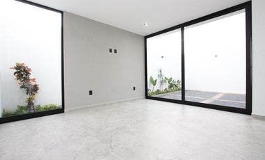 CASA EN VENTA EN PARQUE REAL