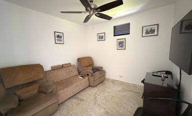 SE ARRIENDA CASA CAMPESTRE BIFAMILIAR SOBRE LA VIA CONDINA.