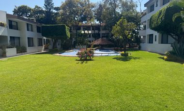 OPORTUNIDAD AMPLIO DEPARTAMENTO EN EXCLUSIVO CONJUNTO