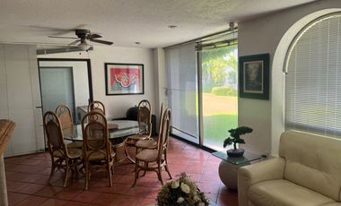 OPORTUNIDAD AMPLIO DEPARTAMENTO EN EXCLUSIVO CONJUNTO