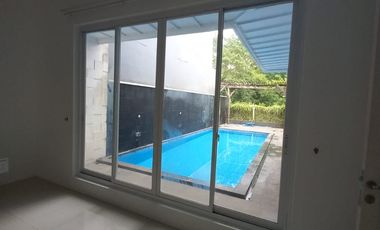 DIJUAL CEPAT RUMAH 3 LANTAI (SWIMMING POOL) DI RIVERVILLE LEBAK BULUS JAKARTA SELATAN