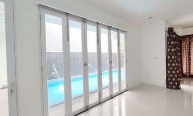 DIJUAL CEPAT RUMAH 3 LANTAI (SWIMMING POOL) DI RIVERVILLE LEBAK BULUS JAKARTA SELATAN