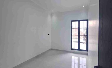 Rumah 2 Lantai Siap Huni di Taman Harapan Baru Bekasi – Cicilan Ringan!